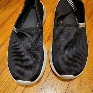 Aidas slip on tennis shoes